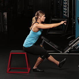 Single-Leg Skater Squat Exercise Guide and Video