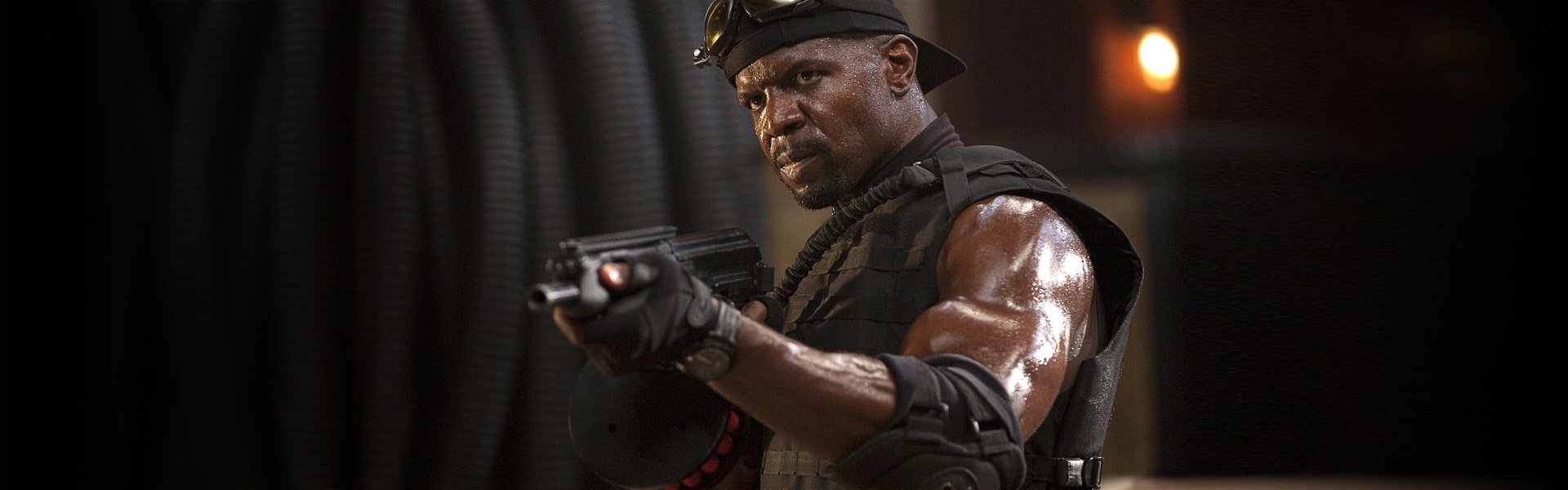 Terry Crews' Expendables Workout: Learn His Favorite Four Explosive ...