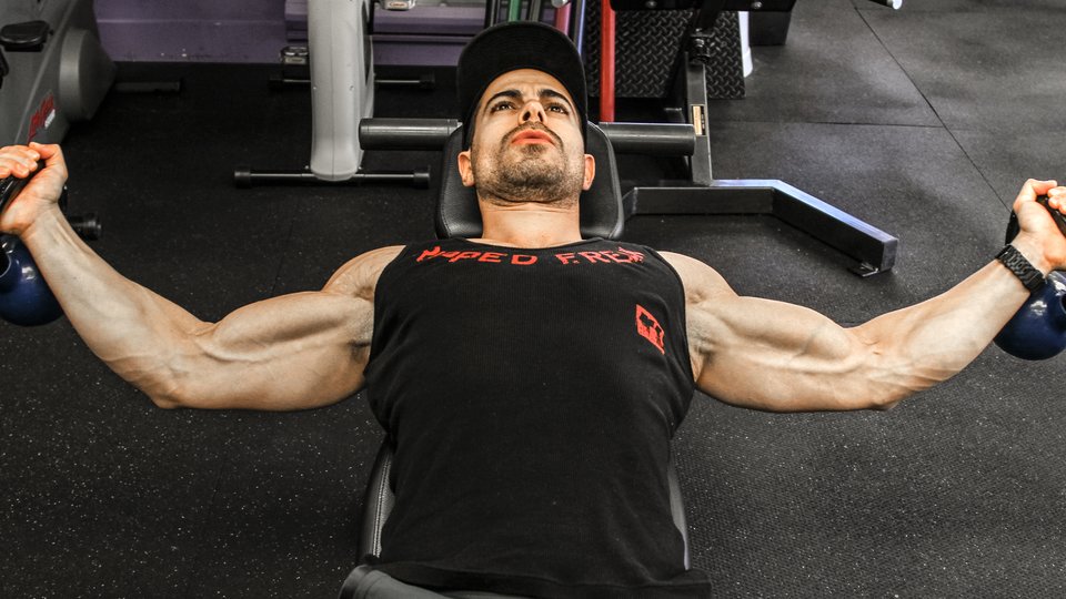 Chest Workouts at Home: 10 Best Exercises to Build Your Pecs