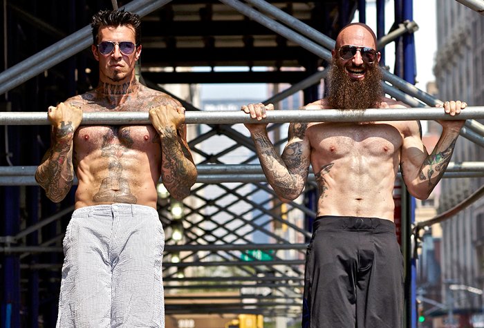 Strength Showdown Pull Ups Vs. Pull Downs