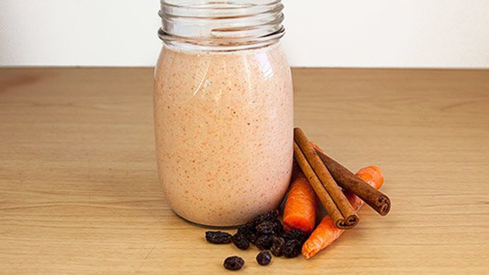 Carrot Cake and Oatmeal Cookie Smoothie