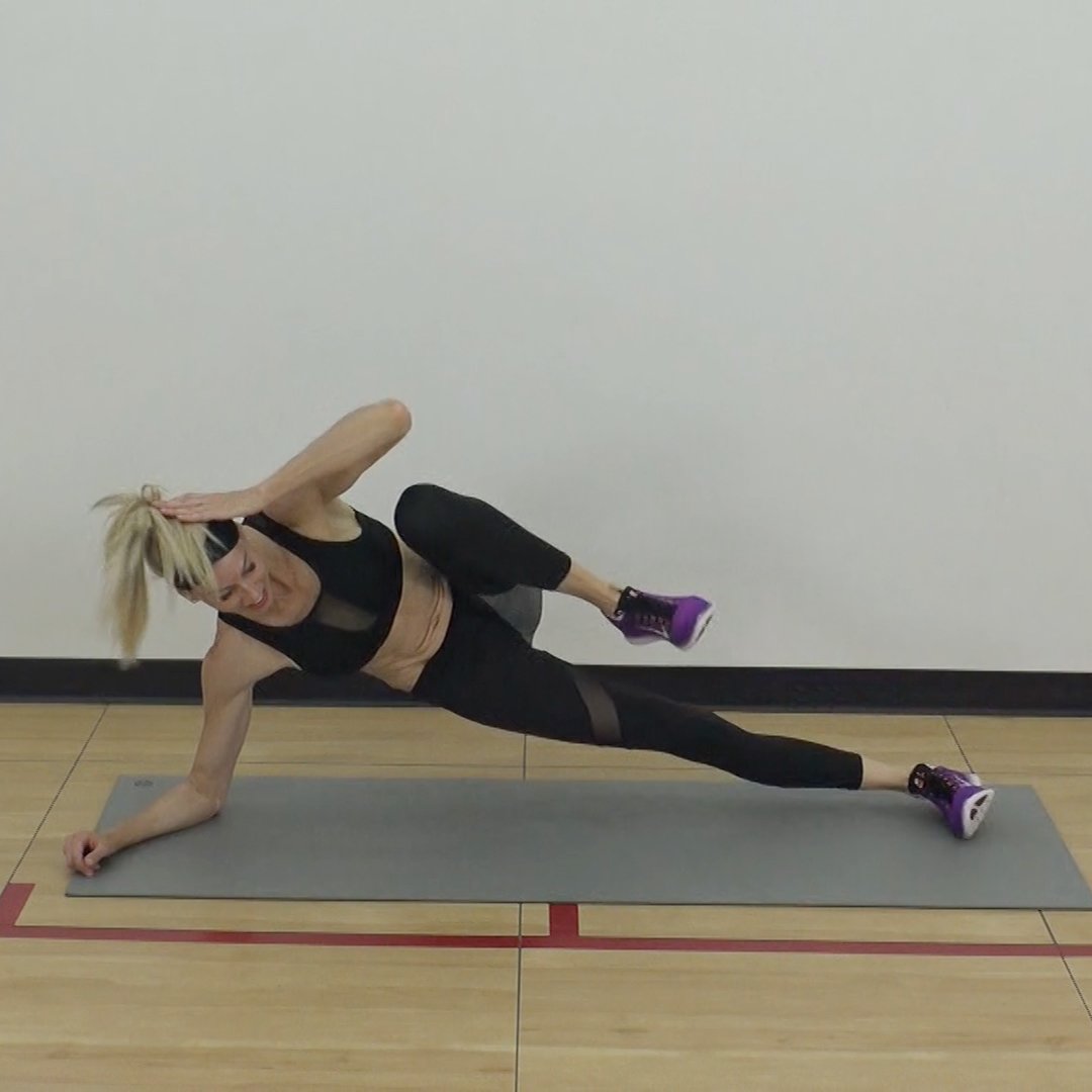 Holman Elbow Plank to Alternating Side Plank Crunch | Exercise Videos ...