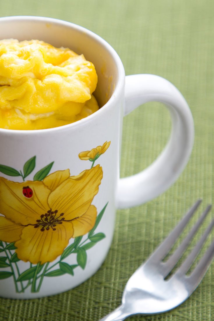 Microwave Scrambled Eggs in a Mug Recipe - The Protein Chef