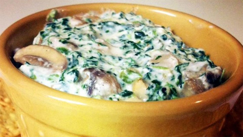 High-Protein Spinach And Mushroom Dip